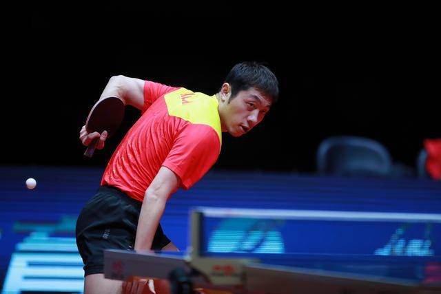 事组织和周 事组织和周